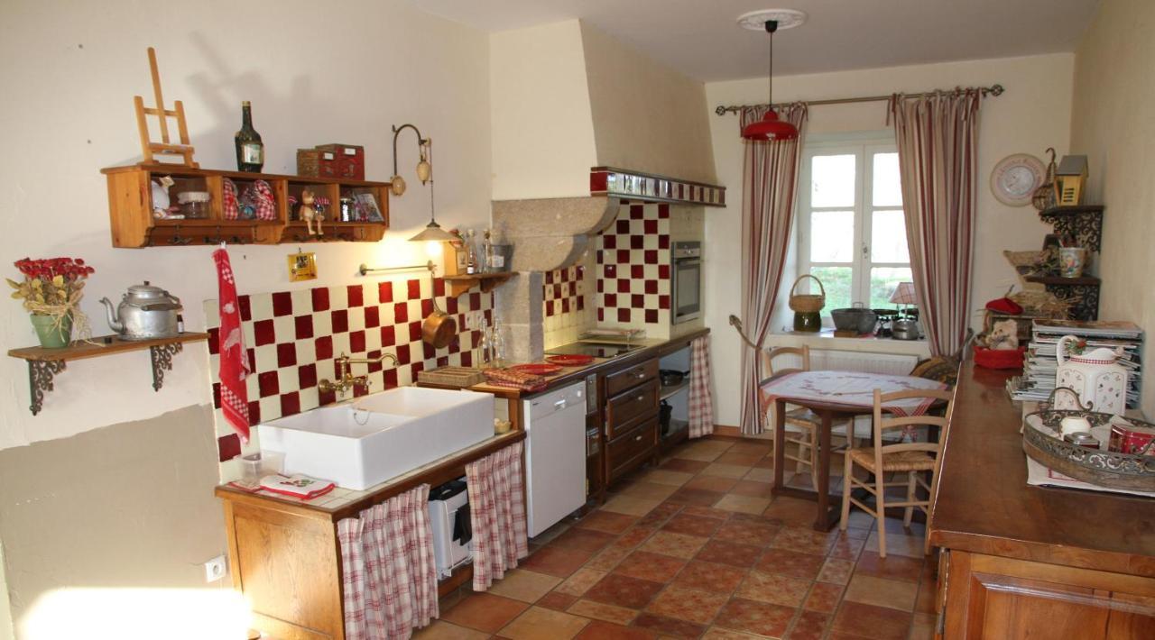 Bed and Breakfast Au Bon Gre D'Hugoline Blanzac  Exterior foto